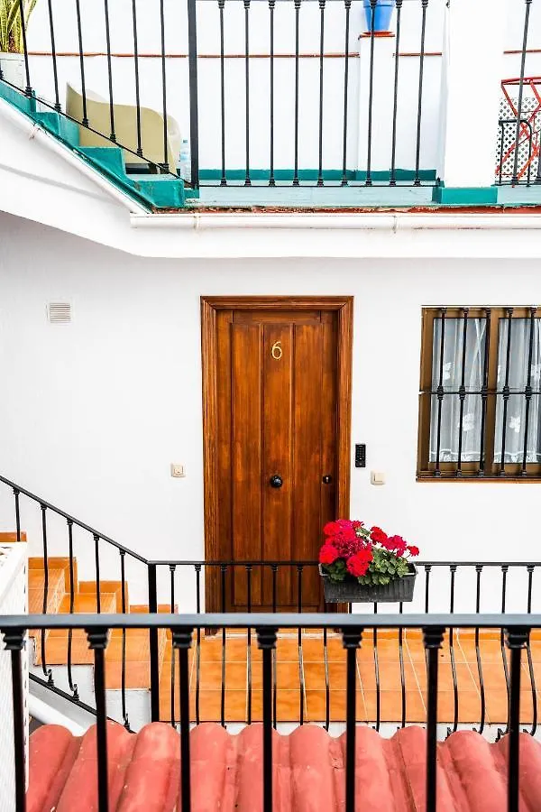 Apartahotel Marbella Village